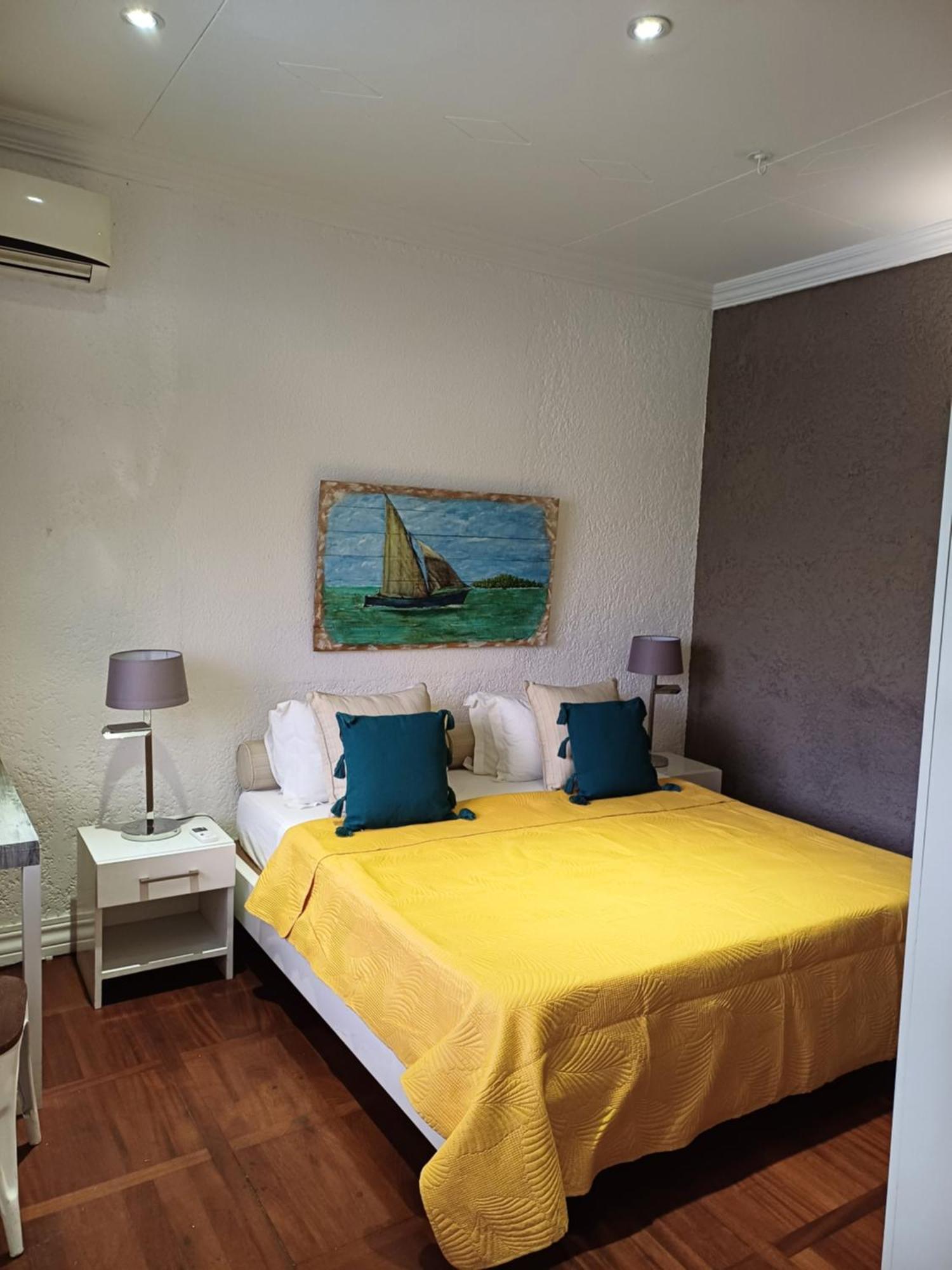 Bed and Breakfast Explora Prestige à Blue Bay Extérieur photo